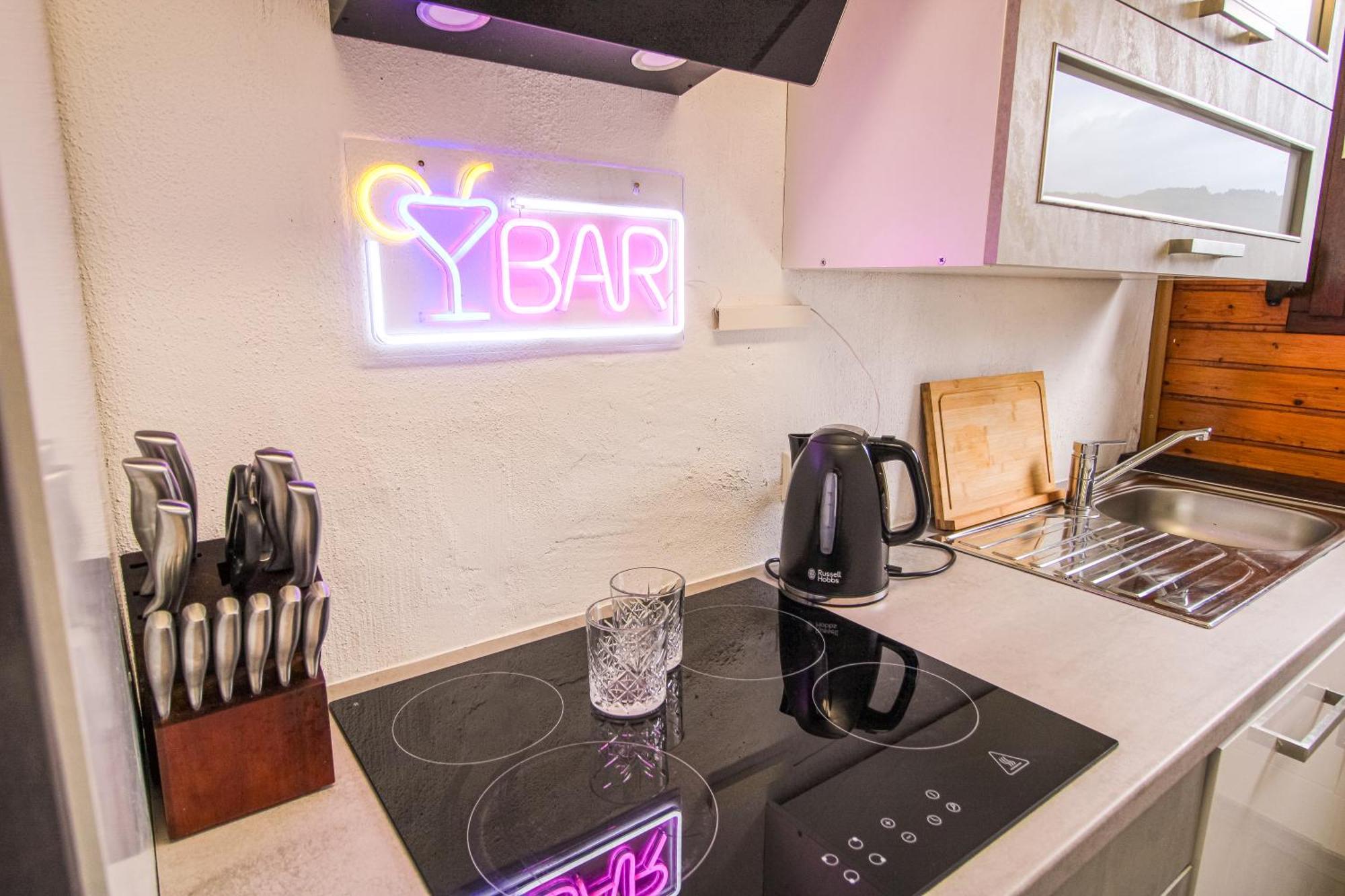 Stilvolle Wellness-ferienwohnung In Whirlpool, Sauna, Grill, Fitness, Billard & Moselblick Apartment Neef